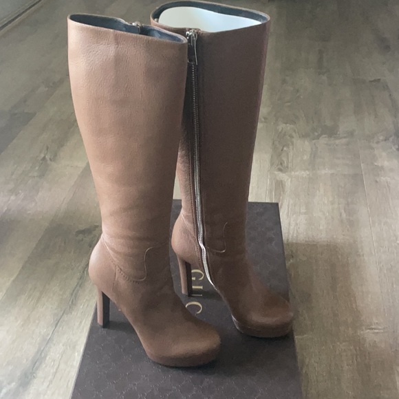 BNIB Gucci boots - Picture 6 of 8